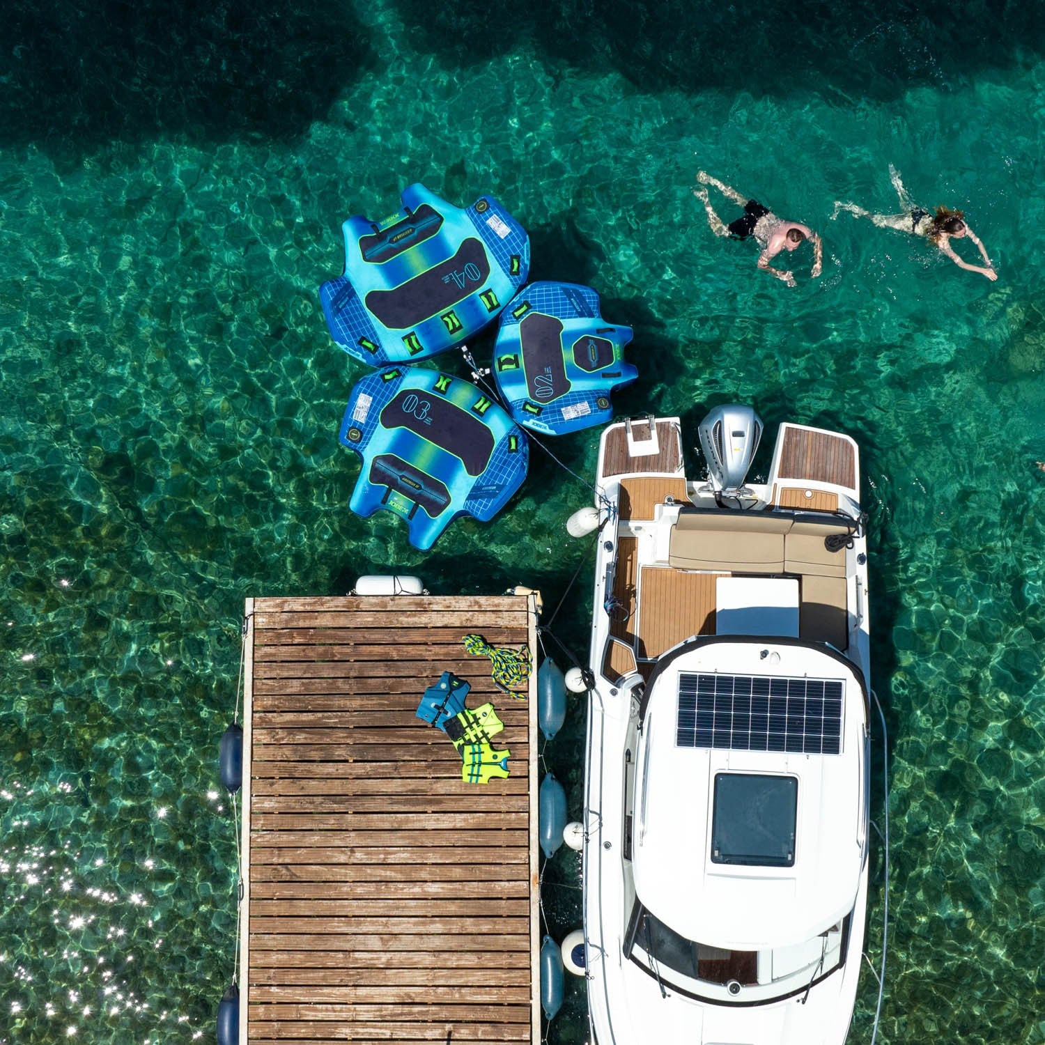 Jobe Airstream Towable 2P