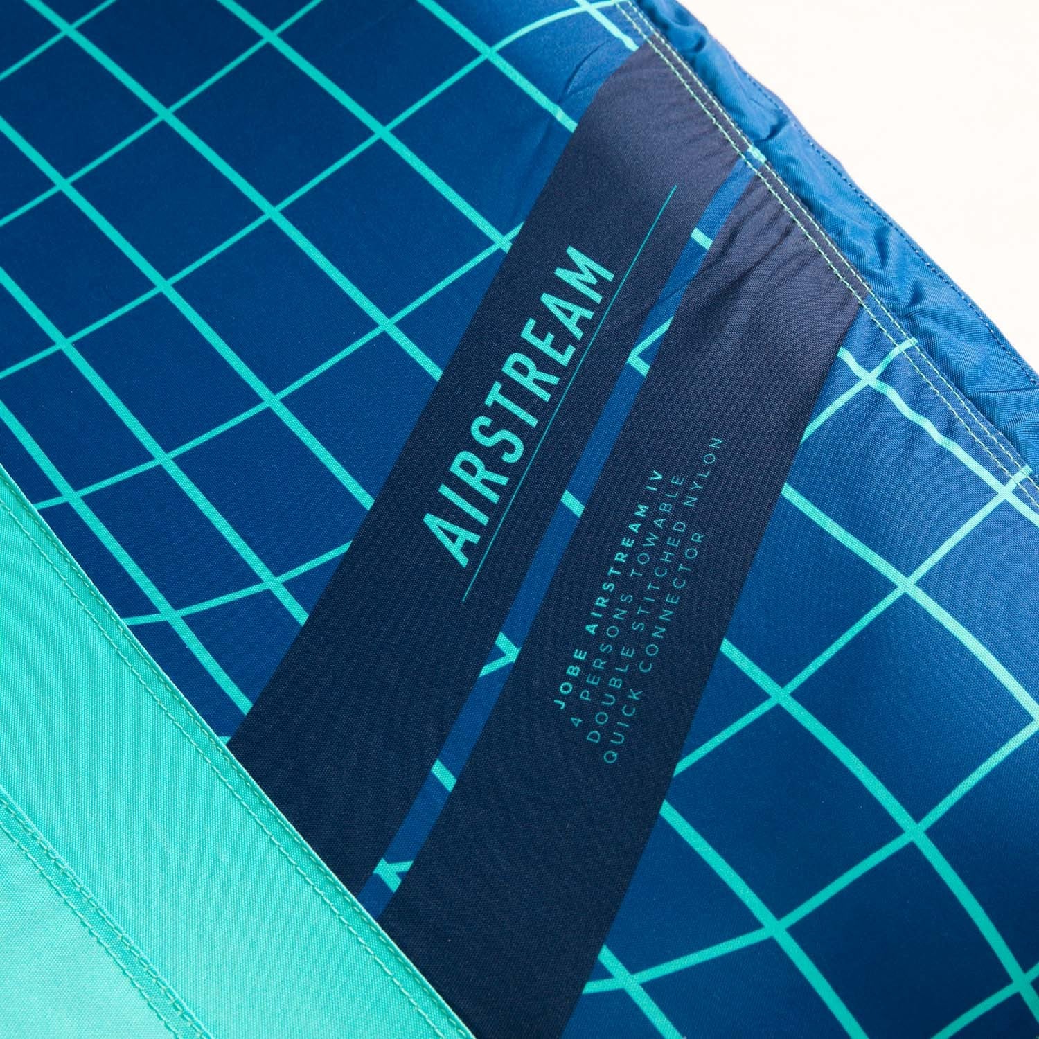 Jobe Airstream Towable 4P