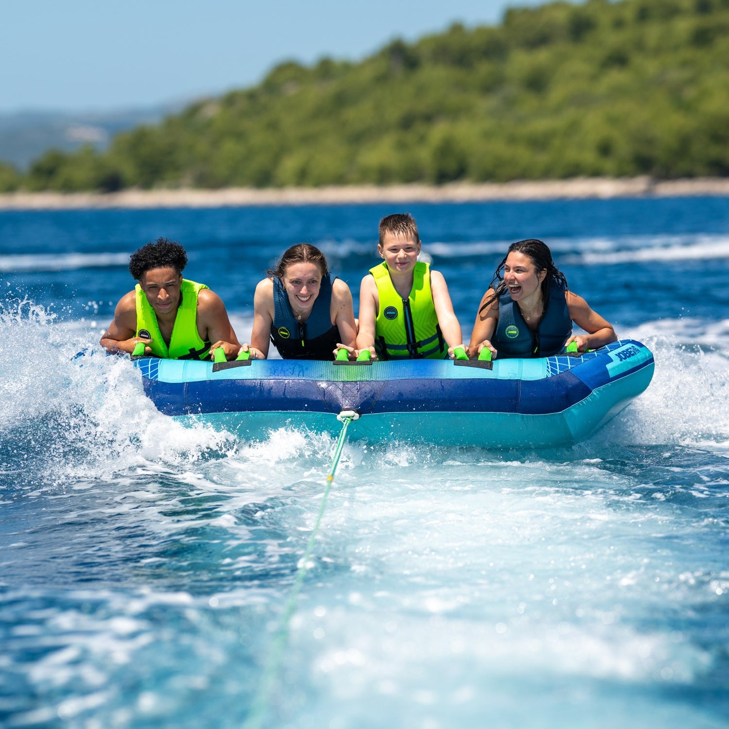 Jobe Airstream Towable 4P