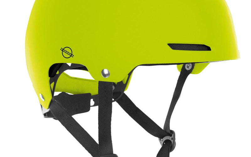 Ion Slash Core Helmet - Powerkiteshop