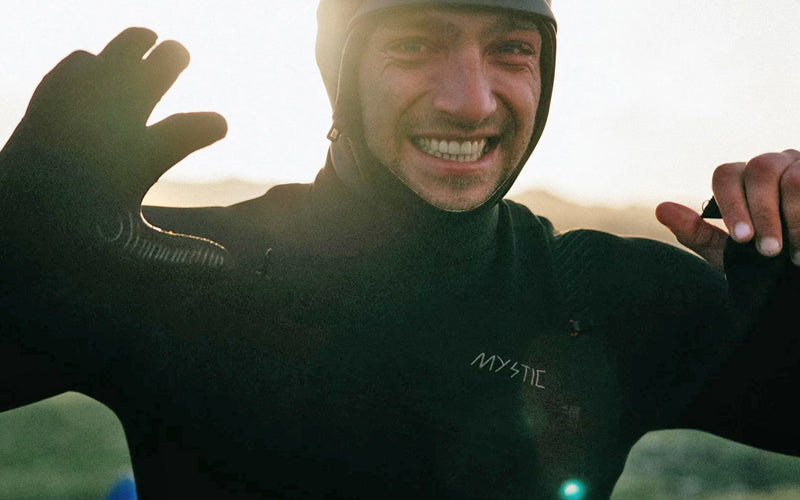 Mystic Supreme 3mm Hood - SUP